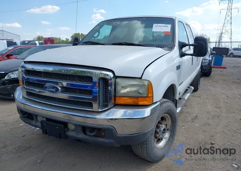 2001 Ford F-350 Lariat/Xl/Xlt из США, поврежденный, VIN 1FTSW31F41EA22700